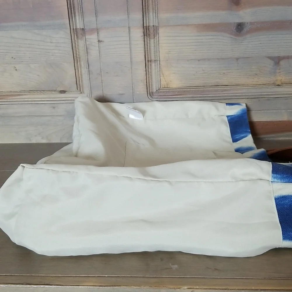 lu + elle Laguna Beach Tote - Picture 14 of 16